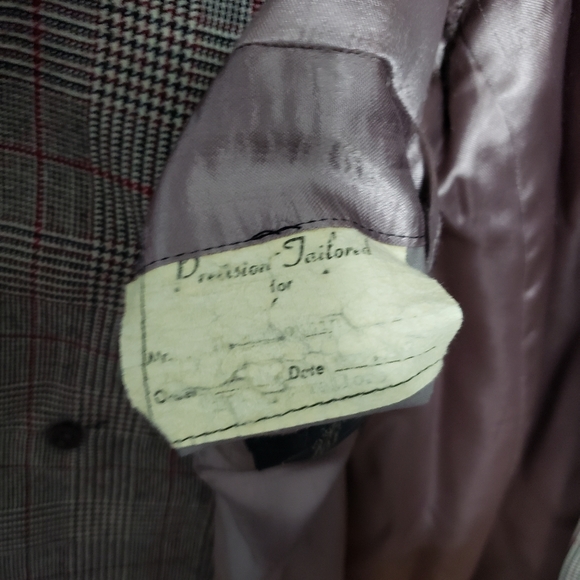 VINTAGE STYLED BY FINE ARTS Long Plaid Coat - Picture 11 of 12